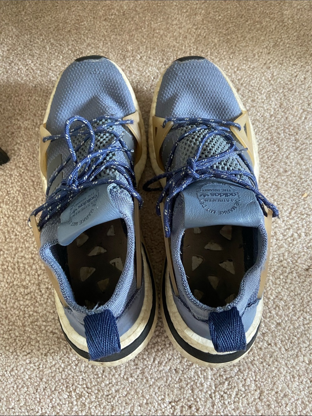 ✅ Blue adidas EQT running shoes - Picture 3 of 6